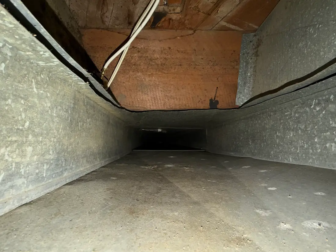 Conduit de ventilation après le nettoyage